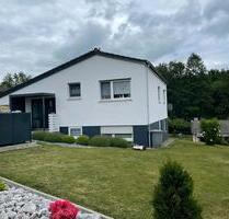 Wohnhaus mit großen Garten sofort verfügbar ! - Schauenburg