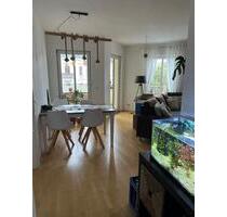 sonnige 2R-Wohnung mit Balkon, EBK, Abstellraum in Gohlis-Süd - Leipzig Mitte