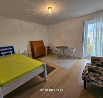 Möbliertes Zimmer in Schwabing zur befristeten Untermiete - München Schwabing-Freimann