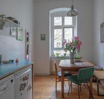 Helle 2-Zimmer-Altbauwohnung zur Untermiete – Nähe Hermannplatz – - Berlin Neukölln