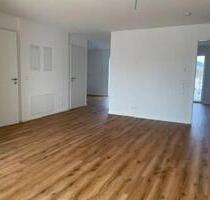 4 Raum-Wohnung, Loggia, Badewanne+Dusche - Jena