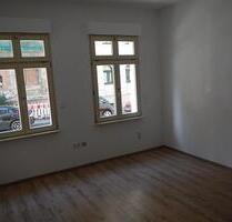 Schöne 2 Raum Wohnung im EG mit Terasse - Halle (Saale) Damaschkestraße