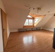 2-Zimmer-Wohnung, ab sofort - 380,00 EUR Kaltmiete, ca.  51,00 m² in Moosbach (PLZ: 92709)