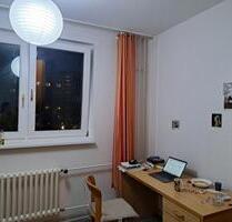 A room in Karlshorst with a bathroom and cooking facilities. - Berlin Lichtenberg