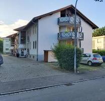 helle 3 Zimmer DG Wohnung in 79379 Müllheim
