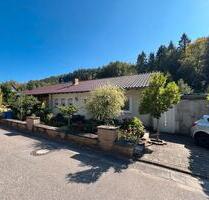 Geräumiges Einfamilienhaus mit Garten in Elmstein-Schwarzbach