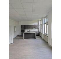 Große und helle neu renovierte Wohnung, stadtzentral - Lüdenscheid Othlinghausen