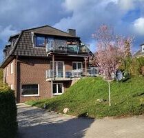 Ruhig gelegene, sanierte 4-Raum-Wohnung mit EBK Zugang ebenerdig - Buchholz in der Nordheide