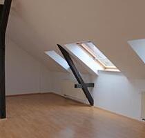 Gemütliche Dachgeschoßwohnung mit Balkon in Arnstadt