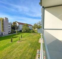 Hochwertig sanierte Wohnung mit Fußbodenheizung und TOP Balkon zu vermieten - Zwickau Zwickau-West