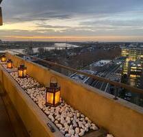 2 Zimmer Mietwohnung - 14. Etage - Blick über Stadt & Rhein - Düsseldorf Stadtbezirk 5