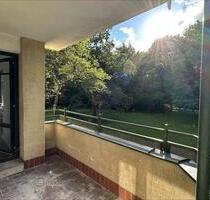 Für Paare oder junge Familien: 3-Zimmer-Wohnung mit Balkon und Aussicht ins Grüne - Neuried