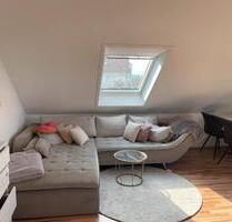 Dachgeschoss Wohnung in Mittelstadt zu vermieten - Reutlingen Sondelfingen