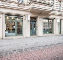 ***Praxis in guter Lauflage*** - 975,00 EUR Kaltmiete, ca.  39,00 m² in Berlin (PLZ: 10405) Pankow