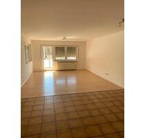 2,5Zimmer Nähe Universität, Einbauküche, XL-Schrank, Südbalkon - Kaiserslautern Bahnheim