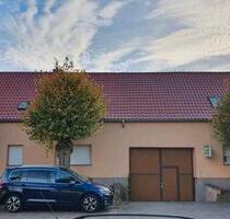 Grundstück mit Wohnhaus und Gewerbemöglichkeit - Gommern Ladeburg