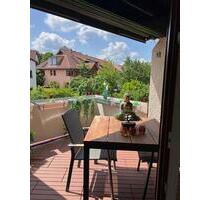 Schöne möblierte 3-Zimmer-Wohnung in Tübingen mit Garage