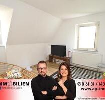 OBERSTADT - Dachgeschosswohnung, 2 Zimmer, Küche, Bad - Mainz