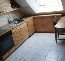 Möbilierte Dachgeschoss Wohnung in Solingen Mitte - Köln Chorweiler