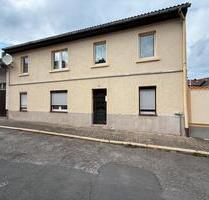 Ein- Zweifamilienhaus in Saalfelder Innenstadt zu vermieten - Saalfeld (Saale)