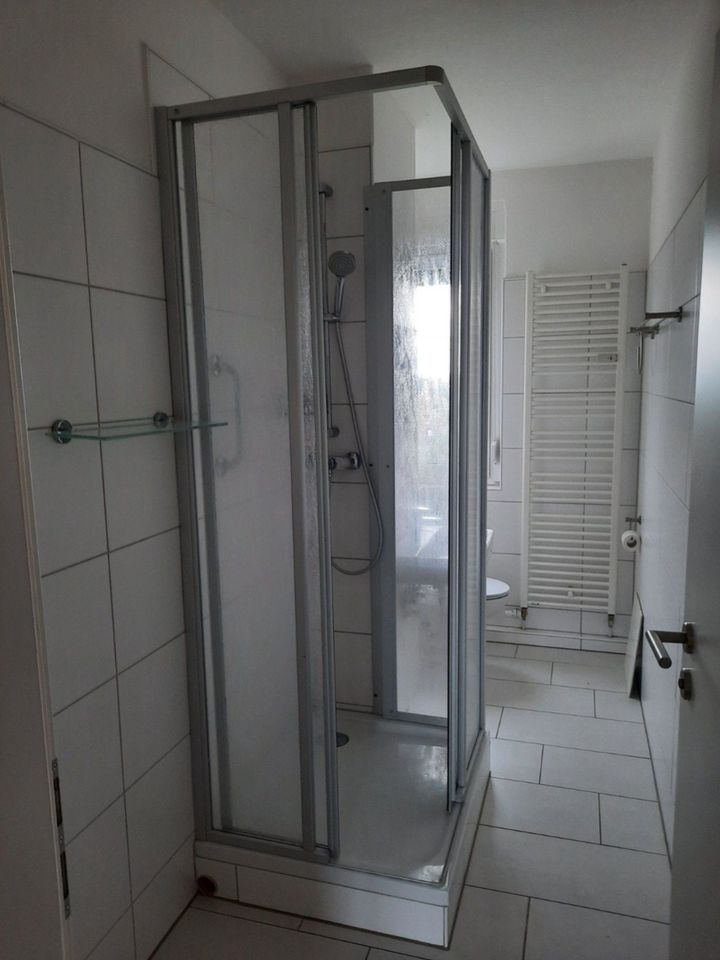 3-Raum-Wohnung mit Dusche, Wohngebiet Spitzgrund - Coswig