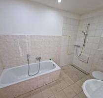 3-Zimmer Wohnung - 400,00 EUR Kaltmiete, in Bernburg (Saale) (PLZ: 06406)