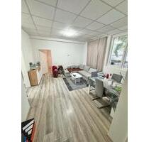 Sanierte 2-Zimmer-Wohnung in Stuttgart am Marienplatz