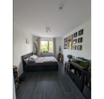 2 WG Zimmer in schöner 3er WG - 400,00 EUR Kaltmiete, ca.  95,00 m² in Kassel (PLZ: 34121) Südstadt