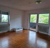 Helle, ruhige 2- Zimmer-Wohnung mit Balkon - Teisnach