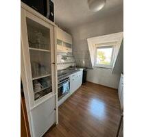 Schöne 3 Zimmer DG Wohnung in Gemmrigheim - Kirchheim am Neckar
