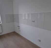 Sanierte 4-Raum-Wohnung - 1.098,00 EUR Kaltmiete, ca.  109,80 m² in Neustrelitz (PLZ: 17235)