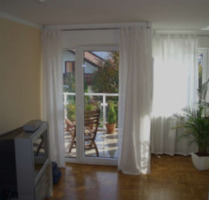 Helle exklusive 3-Zi-DG-Wohnung in Pleidelsheim für Einzelperson