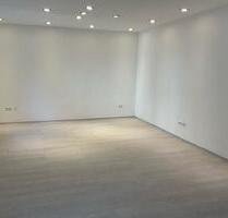 Freistehendes Einliegerhaus – 4 Zimmer, 95 m², zentral in Hof