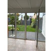 3-Zimmer-Wohnung mit Wintergarten und Garten - Frechen
