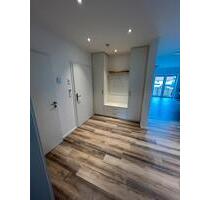 Moderne Teilmöblierte 3 Zimmer Wohnung - Osthofen