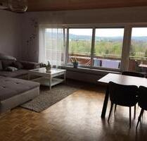 3ZKB Wohnung 100qm mit Balkon + Dachterrasse + Kellerraum - Alsfeld