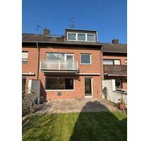 Schönes südlage 6-Raum-Einfamilienh. in MG mit WW-Solaranlage - Mönchengladbach Ost