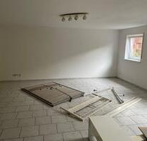 Schöne 3-Zimmer-Wohnung mit Einbauküche & Stellplatz in Pforzheim