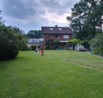 Charmantes Zweifamilienhaus mit ausgebautem Dachgeschoss - Borken