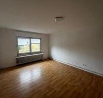 Wohnung zu vermieten - 560,00 EUR Kaltmiete, ca.  126,00 m² in Lemgo (PLZ: 32657)