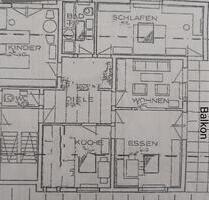 Moderne helle 4 Zimmer Wohnung mit Balkon - Kürnbach