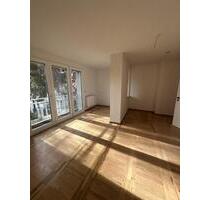 Frisch renovierte 3-Raum-Wohnung direkt am Stadtpark! - Erfurt Daberstedt