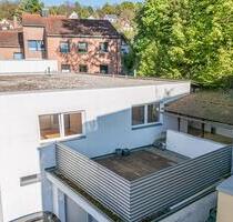 5-Zimmer-Wohnung mit Dachterrasse und Garage, LA-Ämterviertel, nur 5 Gehminuten in die Innenstadt - Landshut
