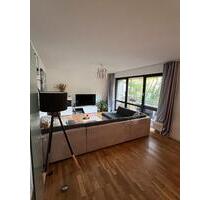 Schöne 3-Zimmerwohnung mit 2 Balkonen in Barmbek-Süd - Hamburg