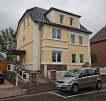 3 Zimmerwohnung im 1. Obergeschoss mit Balkon in ruhiger Anliegerstraße. - Löhne