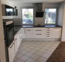 Moderne, großzügig geschnittene 2-3-Zimmer-Wohnung (ca. 100 m²) in Bischweier!