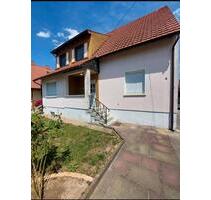 Vermiete Wohnung - 1.000,00 EUR Kaltmiete, ca.  80,00 m² in Weingarten (Pfalz) (PLZ: 67366)