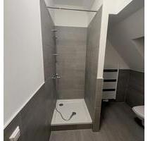 Wohnung zu vermieten ( Gas und Wasser in Miete ) warm 1200€ - Ludwigshafen am Rhein Edigheim