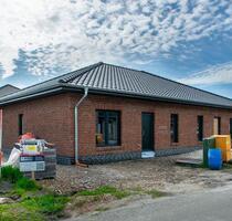 Bungalow-DHH mit Carport und Garten in E‘fehn Sü - Barßel