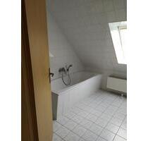 Dachgeschosswohnung im Roßweiner Zentrum Nr. 250731